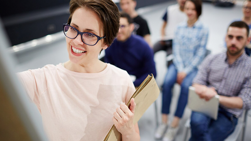 esl-teacher-in-person Image